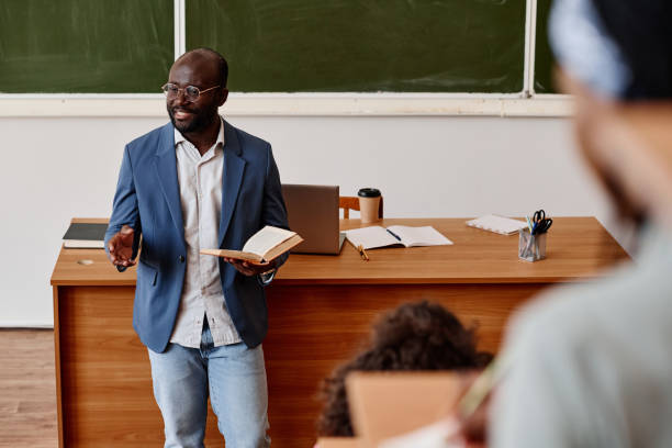 Vale a Pena Investir em um Curso Preparatório para Professor