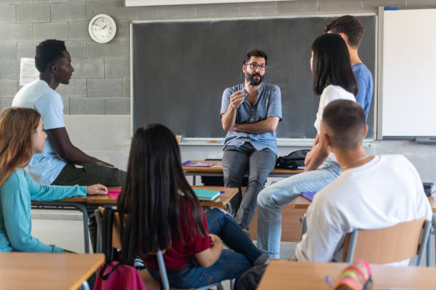 Vale a Pena Investir em um Curso Preparatório para Professor